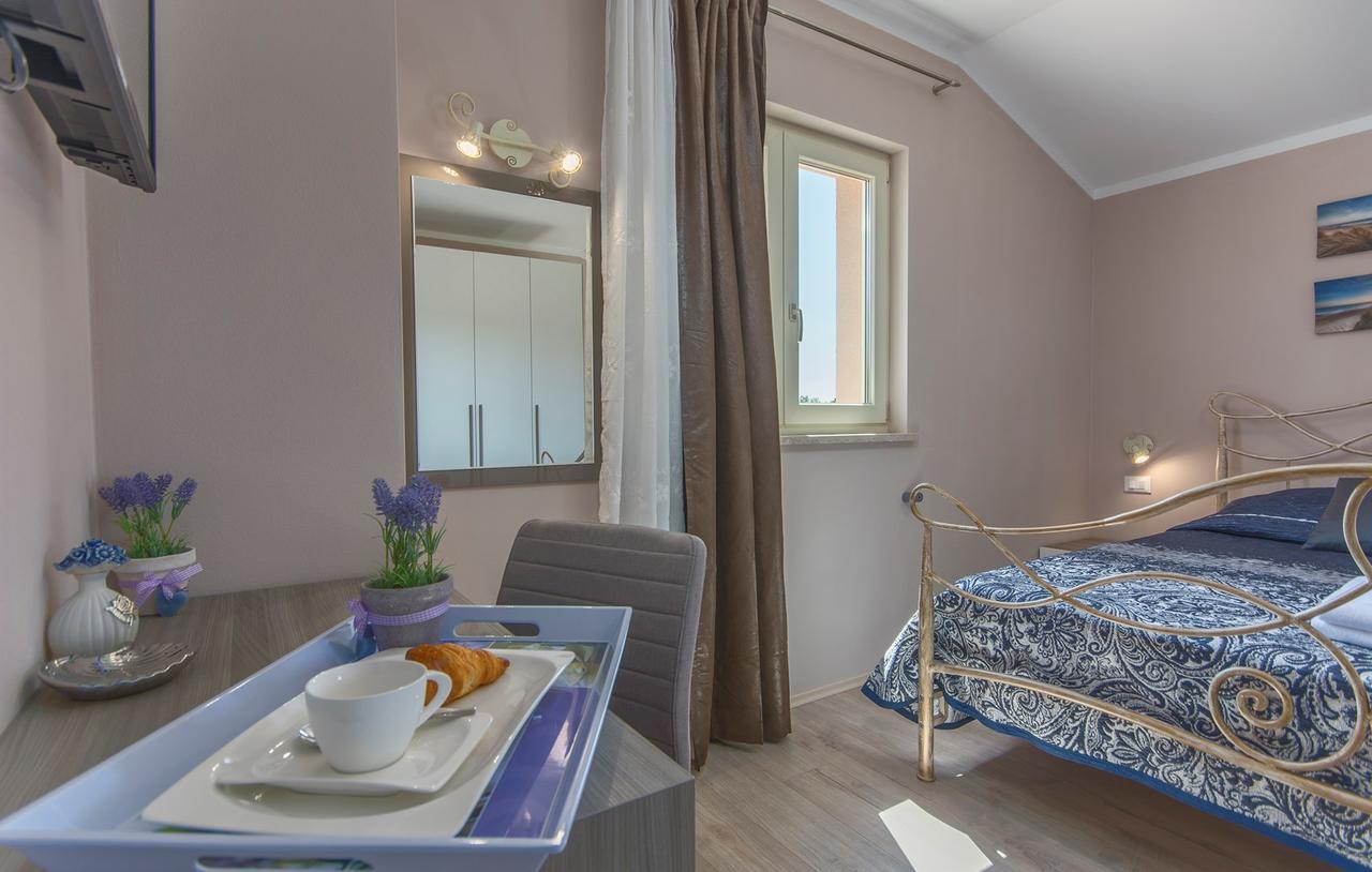 Villa Contessa Poreč Eksteriør billede