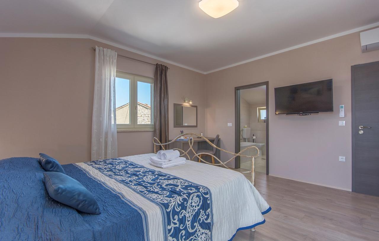 Villa Contessa Poreč Eksteriør billede