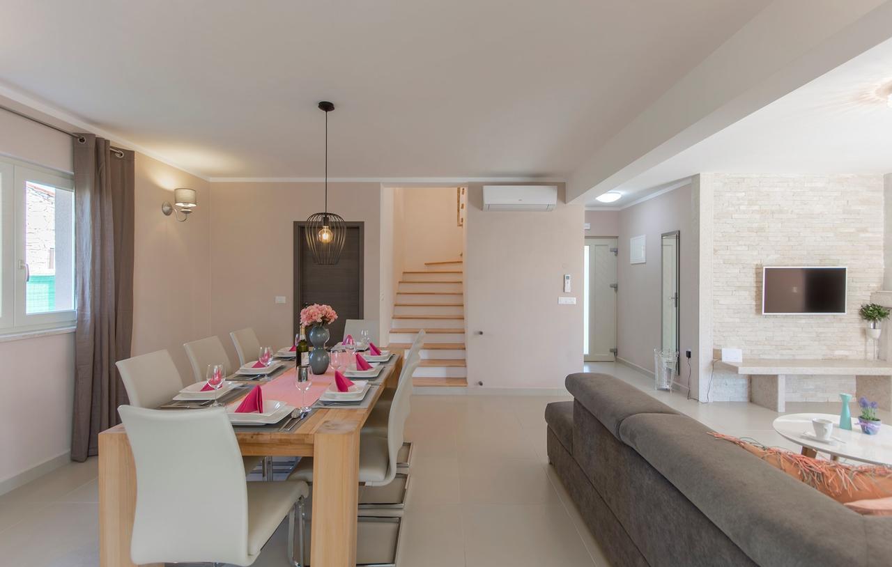 Villa Contessa Poreč Eksteriør billede