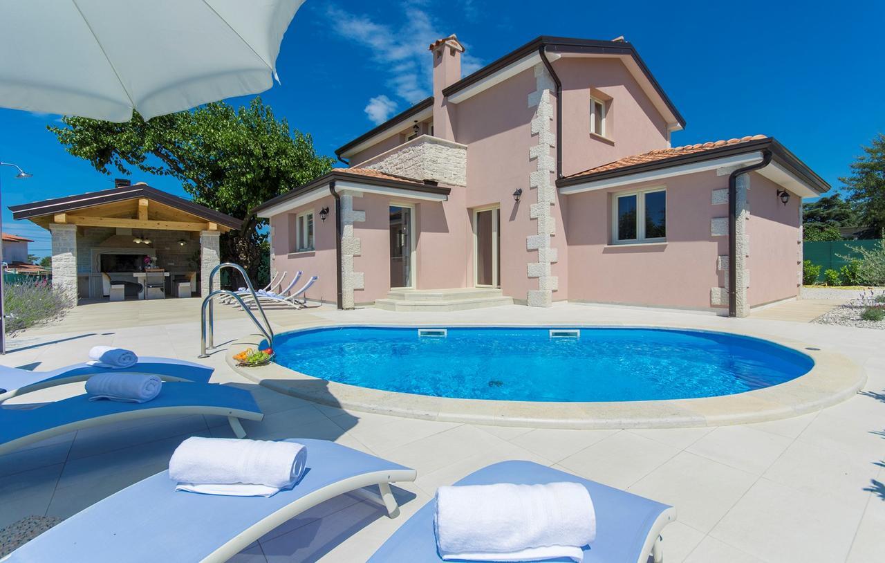 Villa Contessa Poreč Eksteriør billede